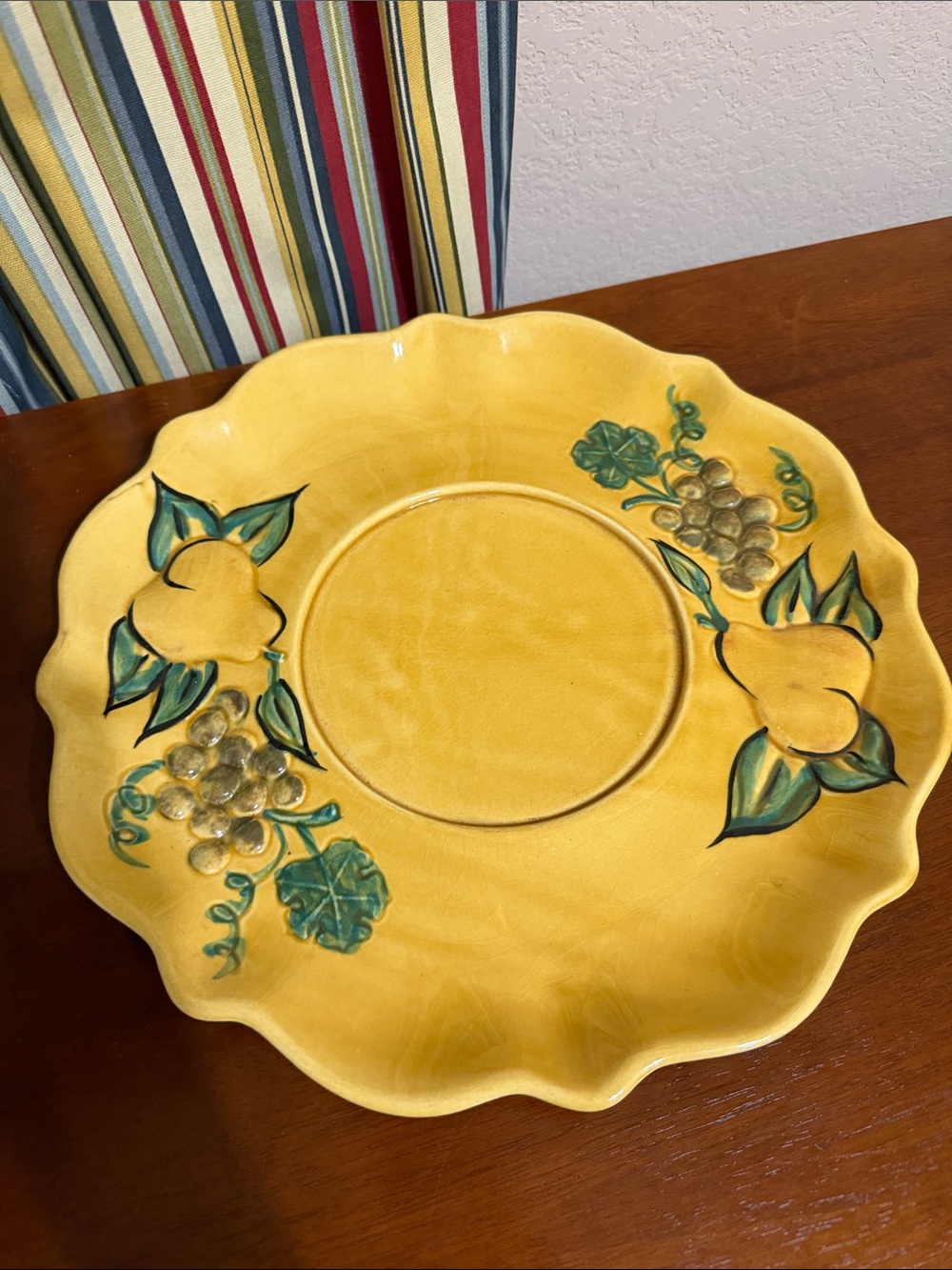 California Pottery 2005 Platter Tray Round Fruits Yellow Glazed 12 inch - Picture 4 of 10